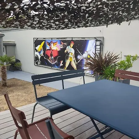 Pour 8 Personnes Avec A 1 Km De La Holiday home *