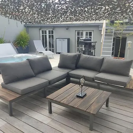Pour 8 Personnes Avec A 1 Km De La Holiday home